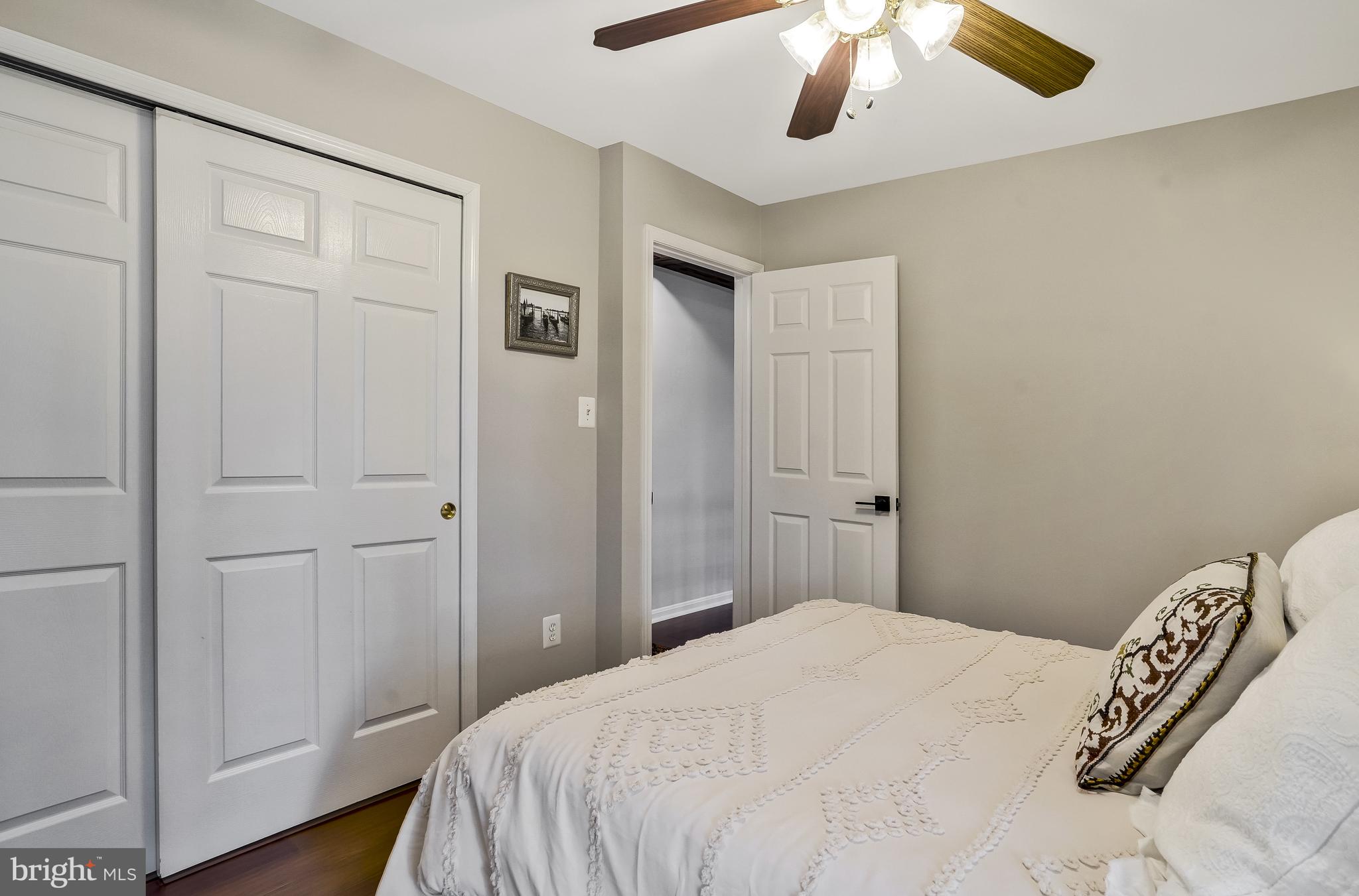 BLOOMS CROSSING - Residential