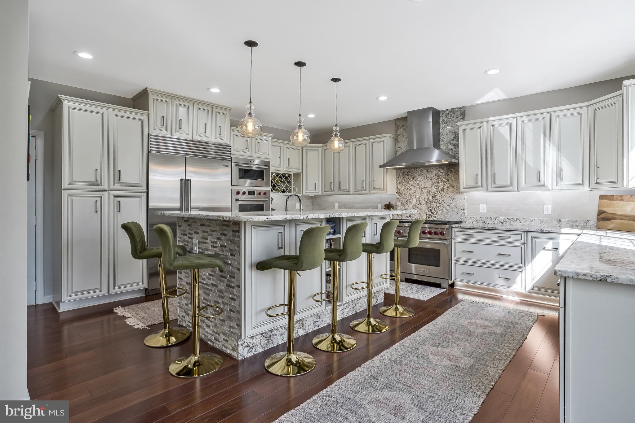 BLOOMS CROSSING - Residential