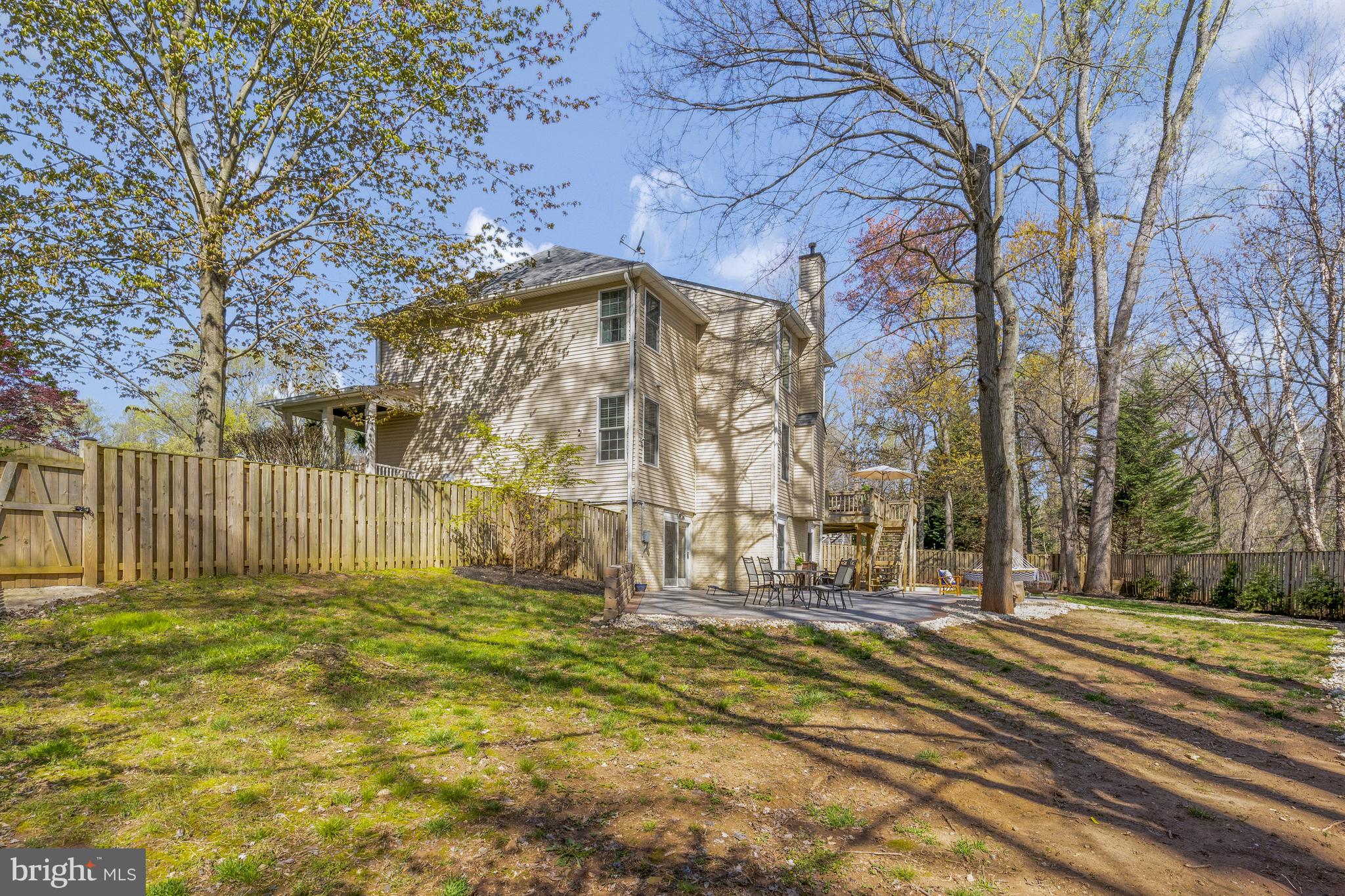 BLOOMS CROSSING - Residential