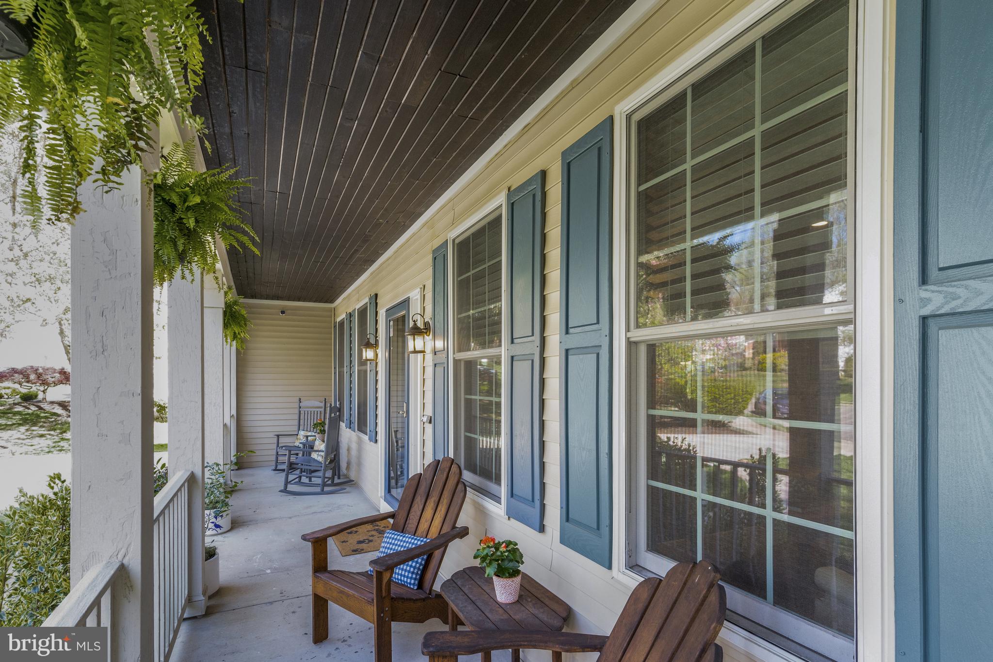 BLOOMS CROSSING - Residential