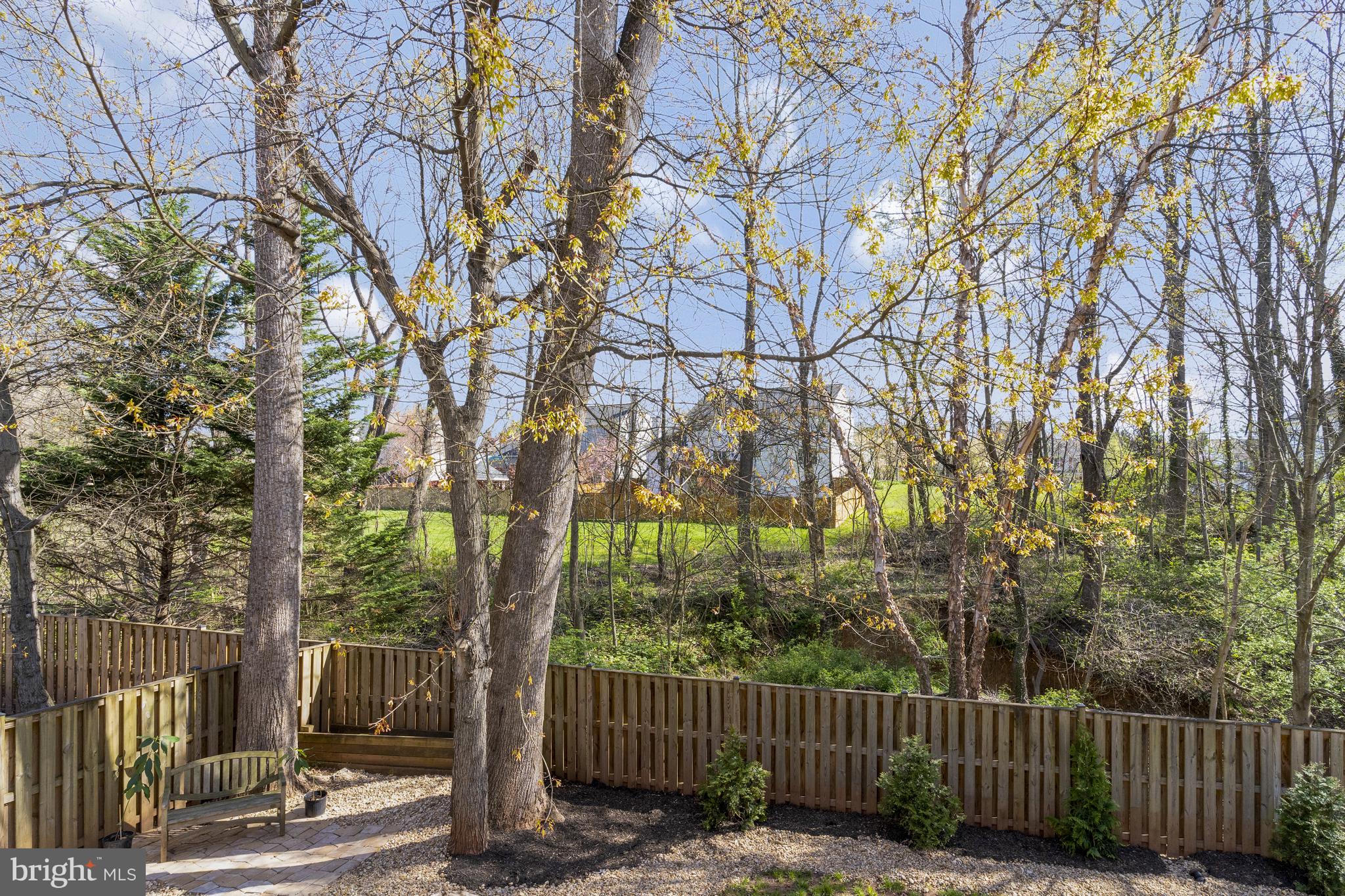 BLOOMS CROSSING - Residential