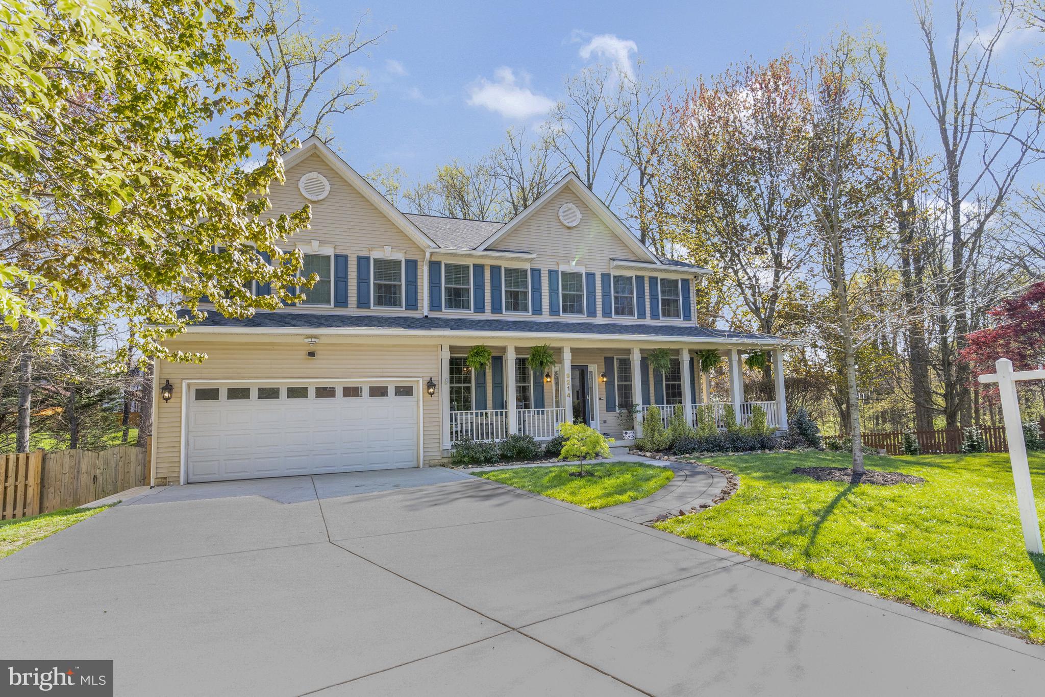 BLOOMS CROSSING - Residential