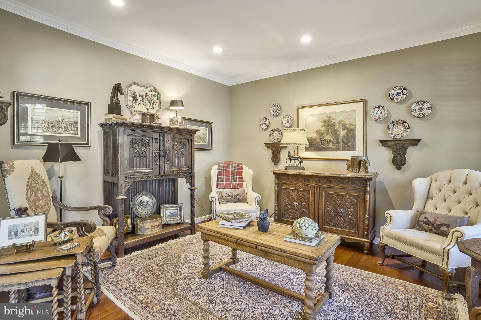 BLOOMS CROSSING - Residential