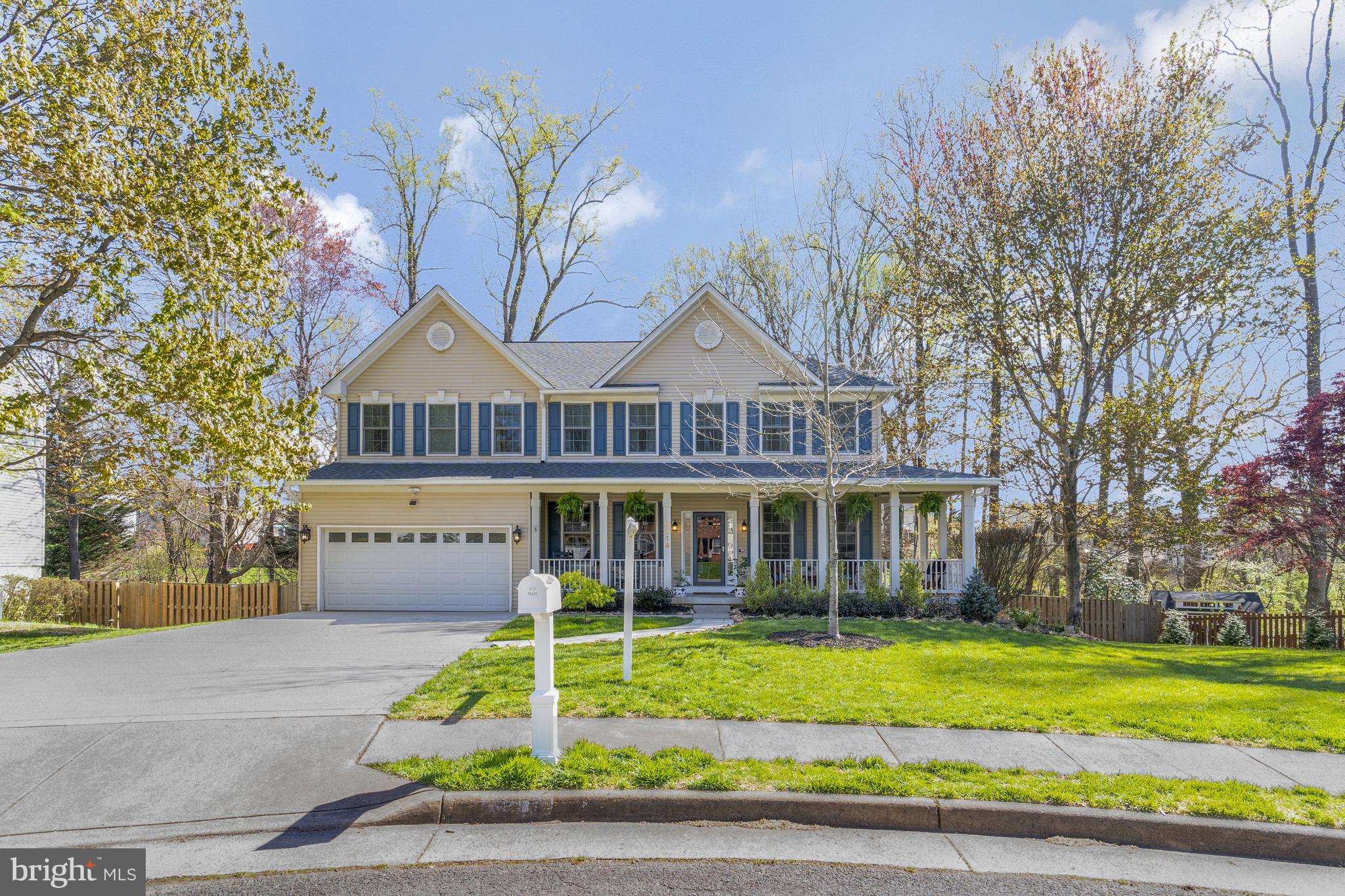 BLOOMS CROSSING - Residential