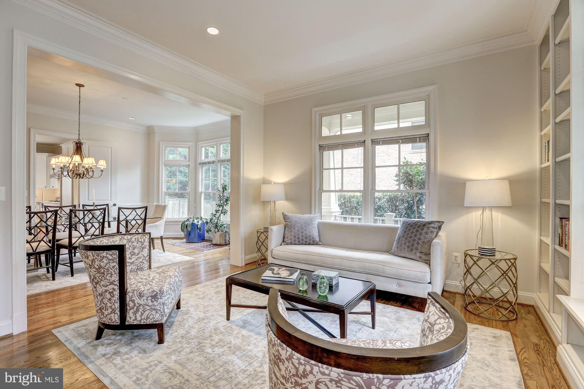 PINEVIEW - Residential