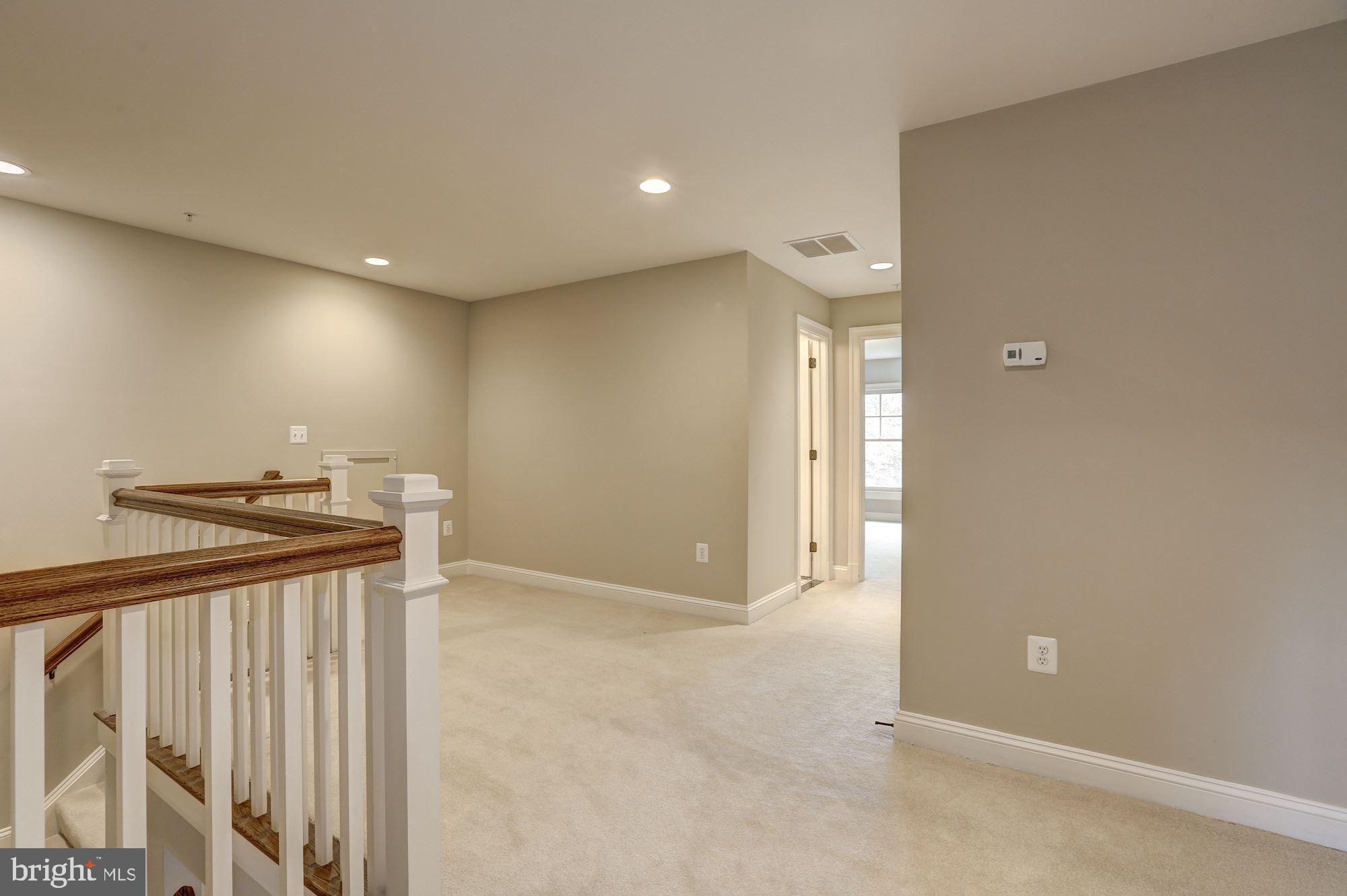 PINEVIEW - Residential