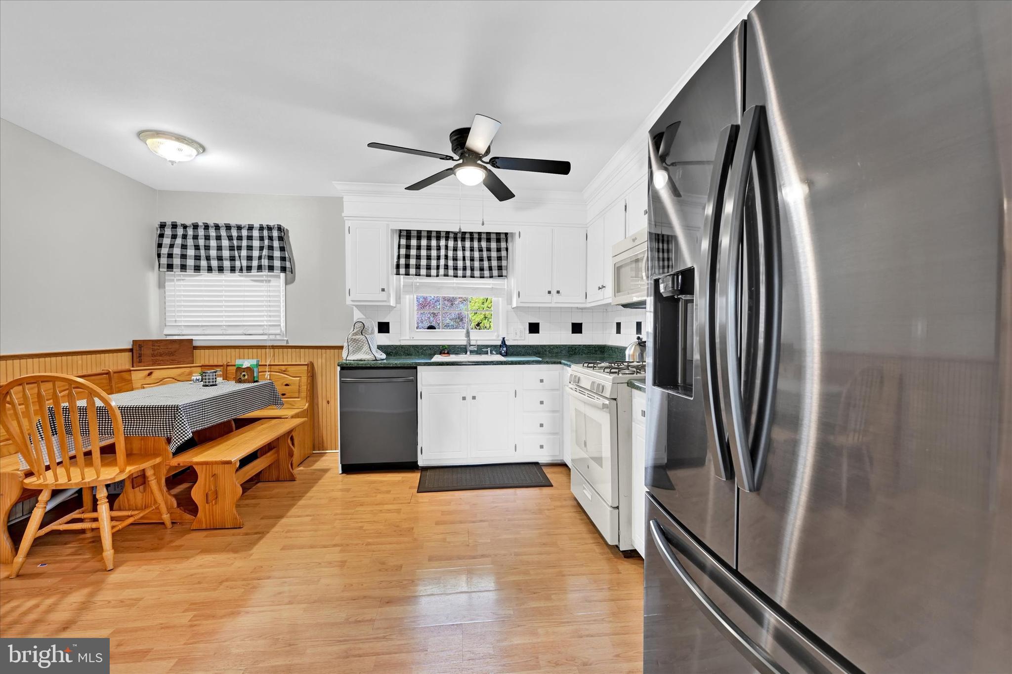 SILVERGATE VILLAGE - Residential