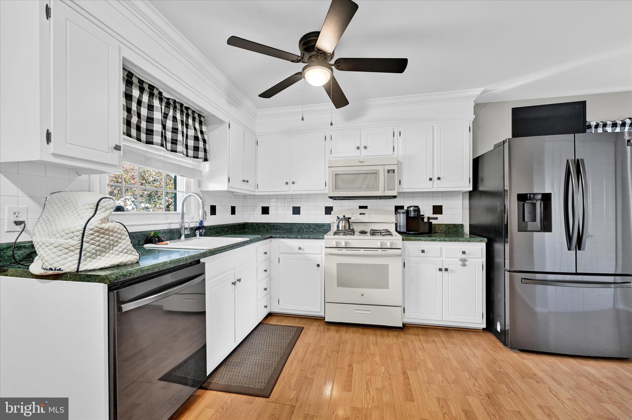 SILVERGATE VILLAGE - Residential