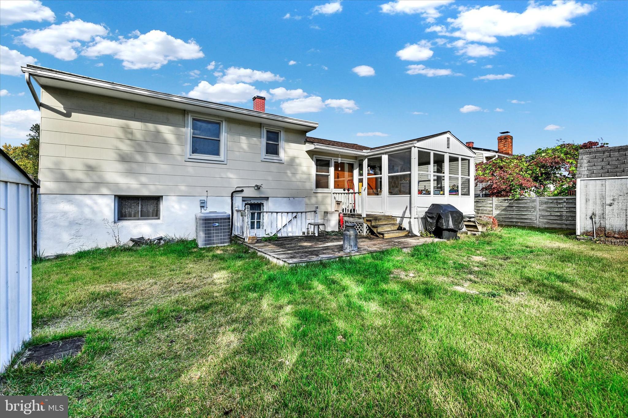 SILVERGATE VILLAGE - Residential