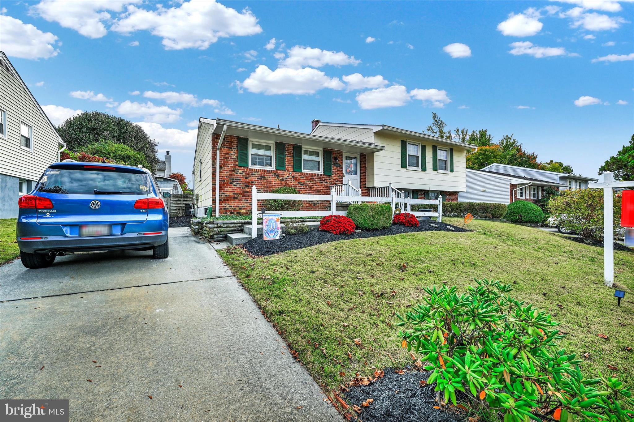 SILVERGATE VILLAGE - Residential