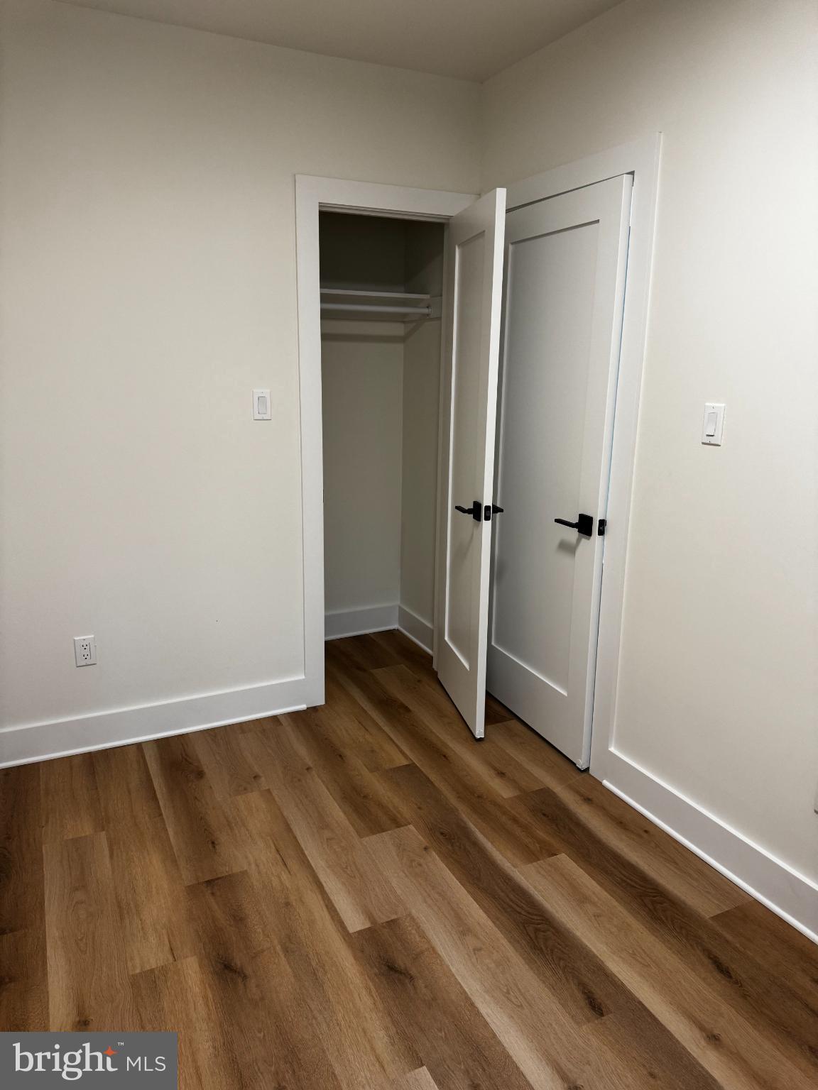 POINT BREEZE - Residential Lease