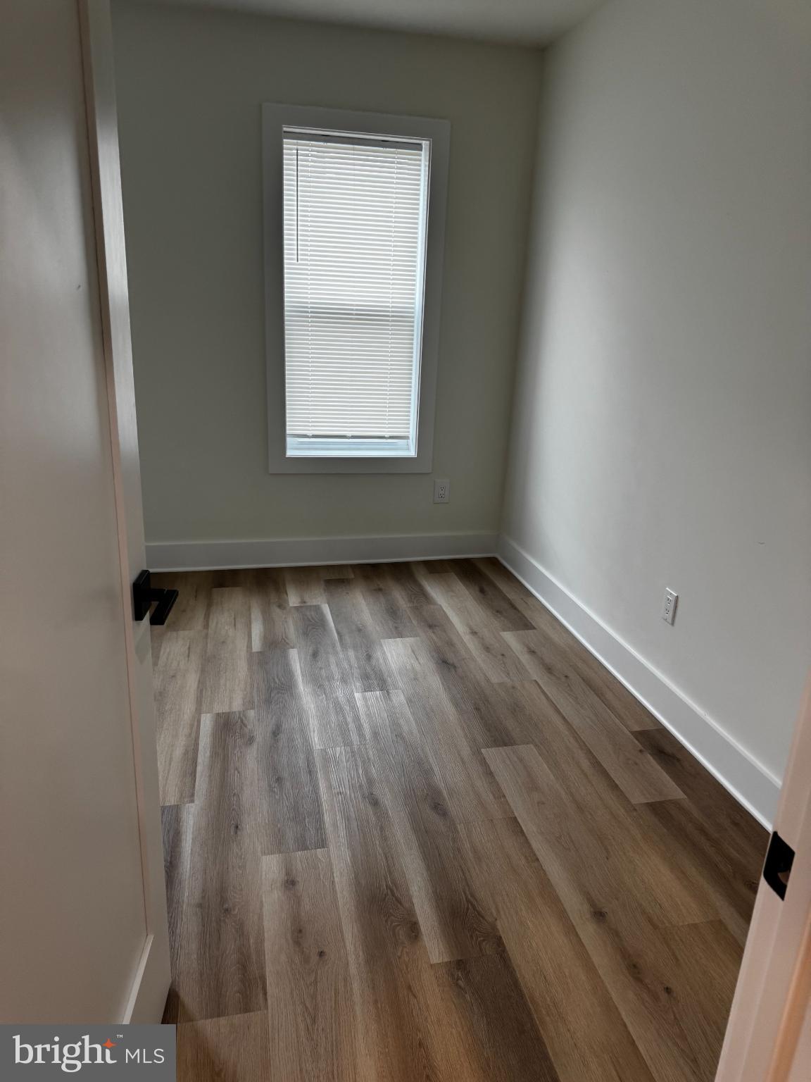 POINT BREEZE - Residential Lease