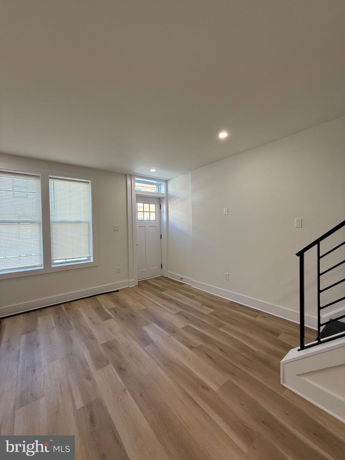 POINT BREEZE - Residential Lease