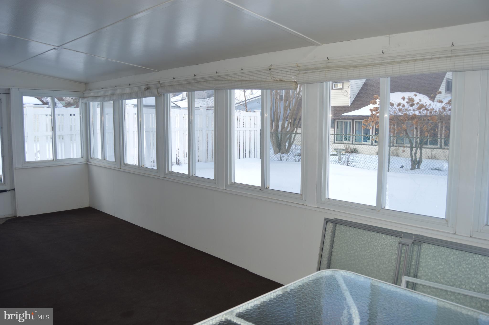 KENWOOD - Residential