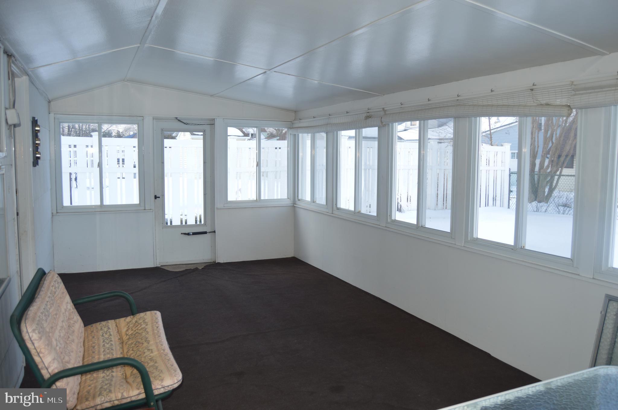 KENWOOD - Residential