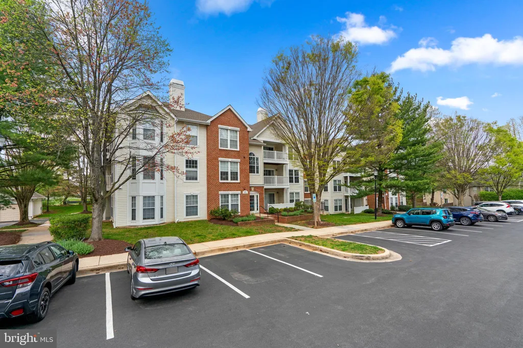 5911 Millrace Court Unit J-204, Columbia, MD 21045