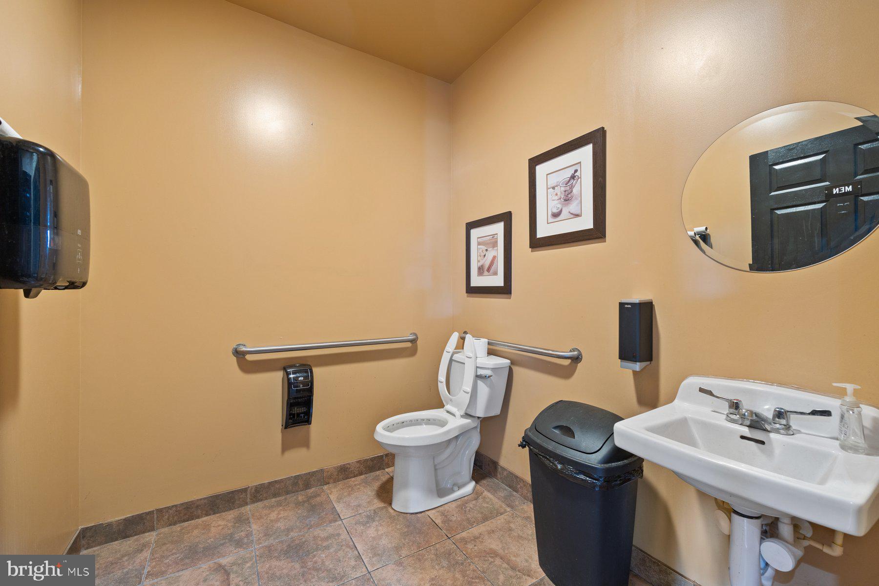 NONE AVAILABLE - Commercial Lease