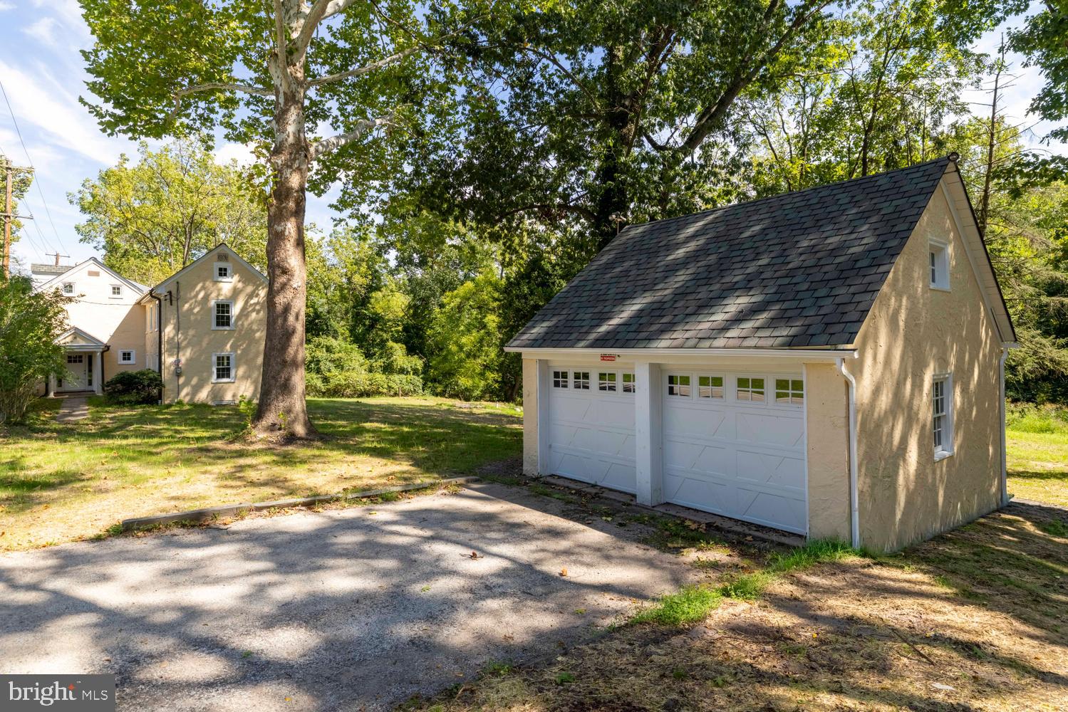 2315 HICKORY