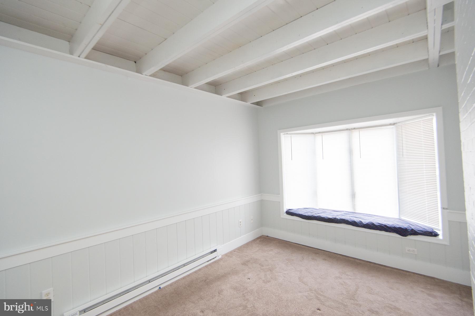 EASTON - Residential