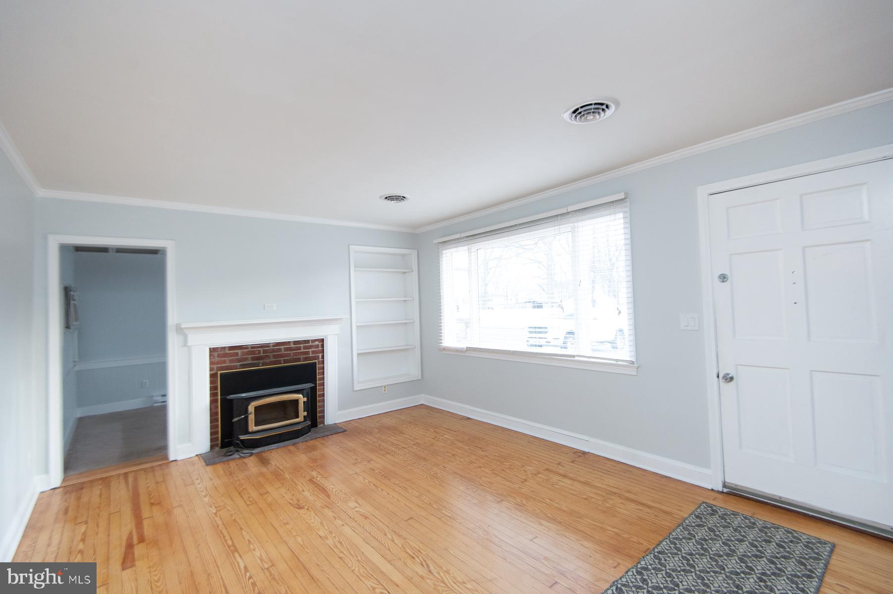 EASTON - Residential