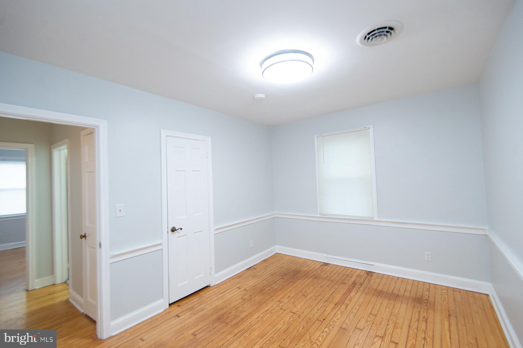 EASTON - Residential