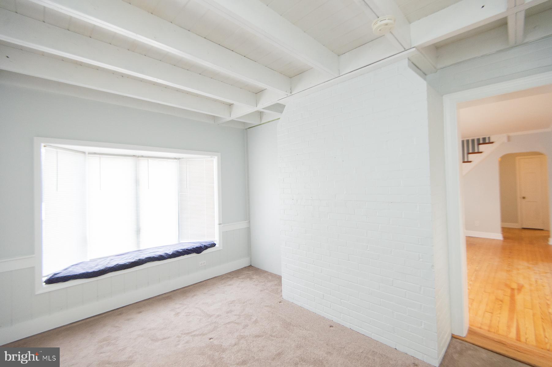 EASTON - Residential