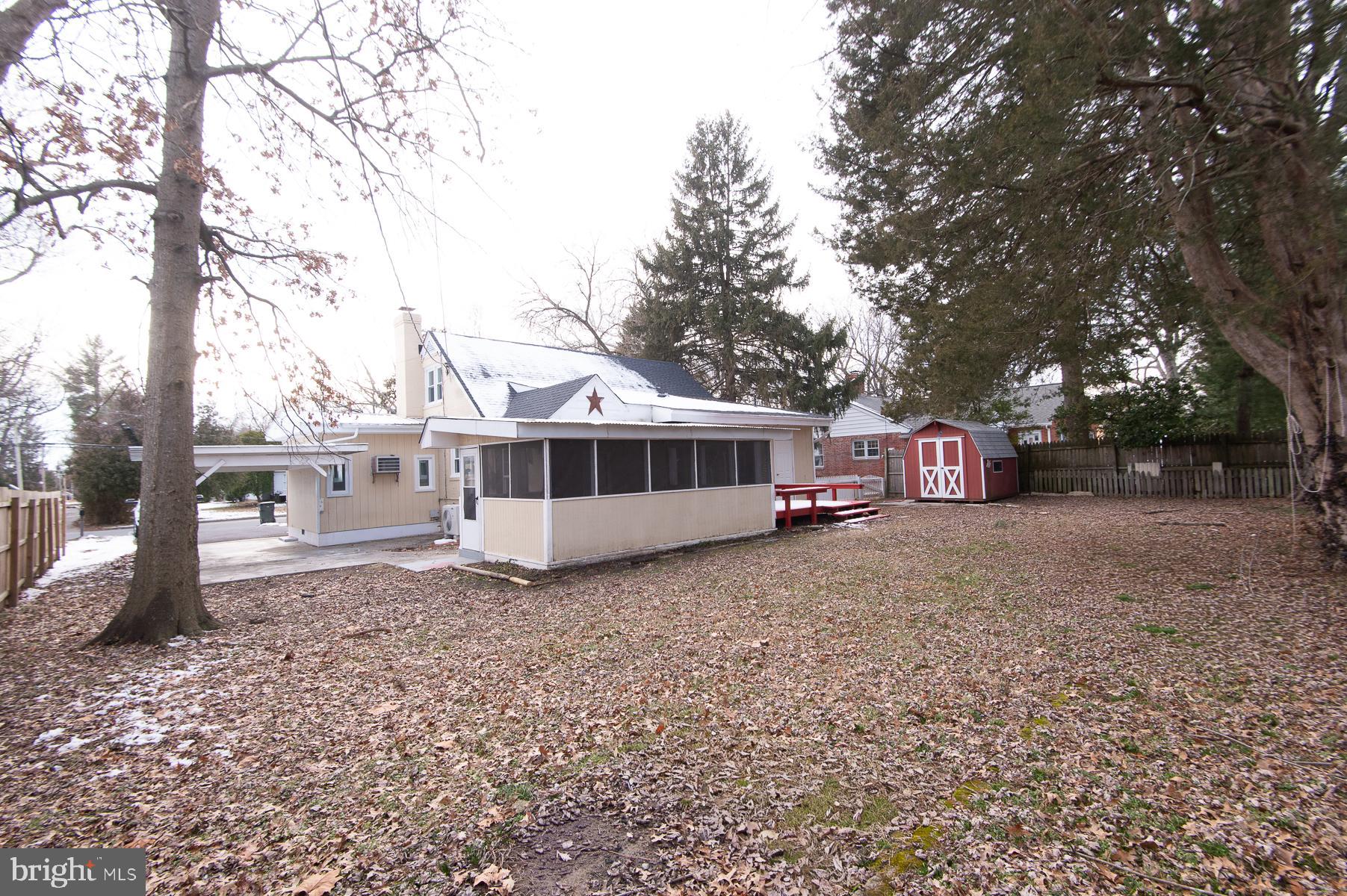 EASTON - Residential