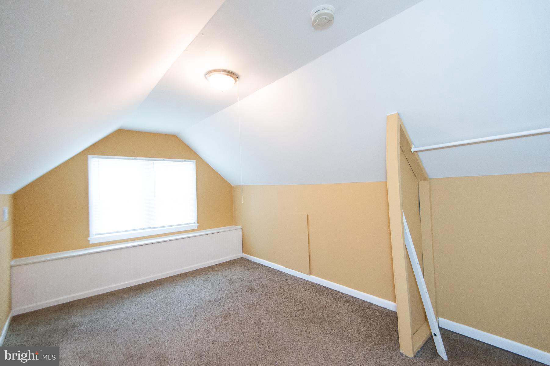 EASTON - Residential