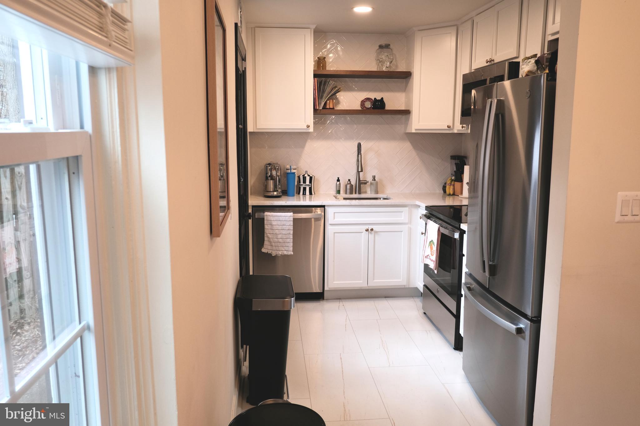 FAIRLINGTON MEADOWS - Residential