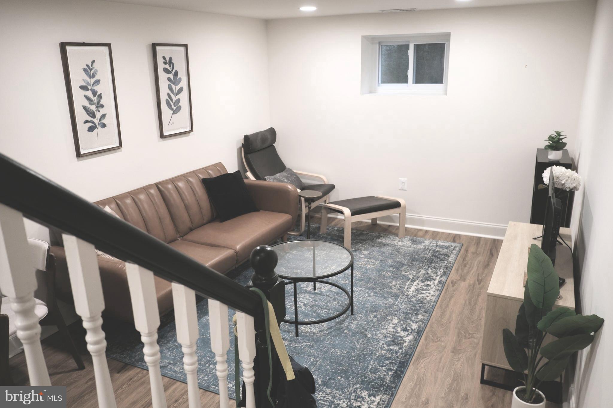 FAIRLINGTON MEADOWS - Residential