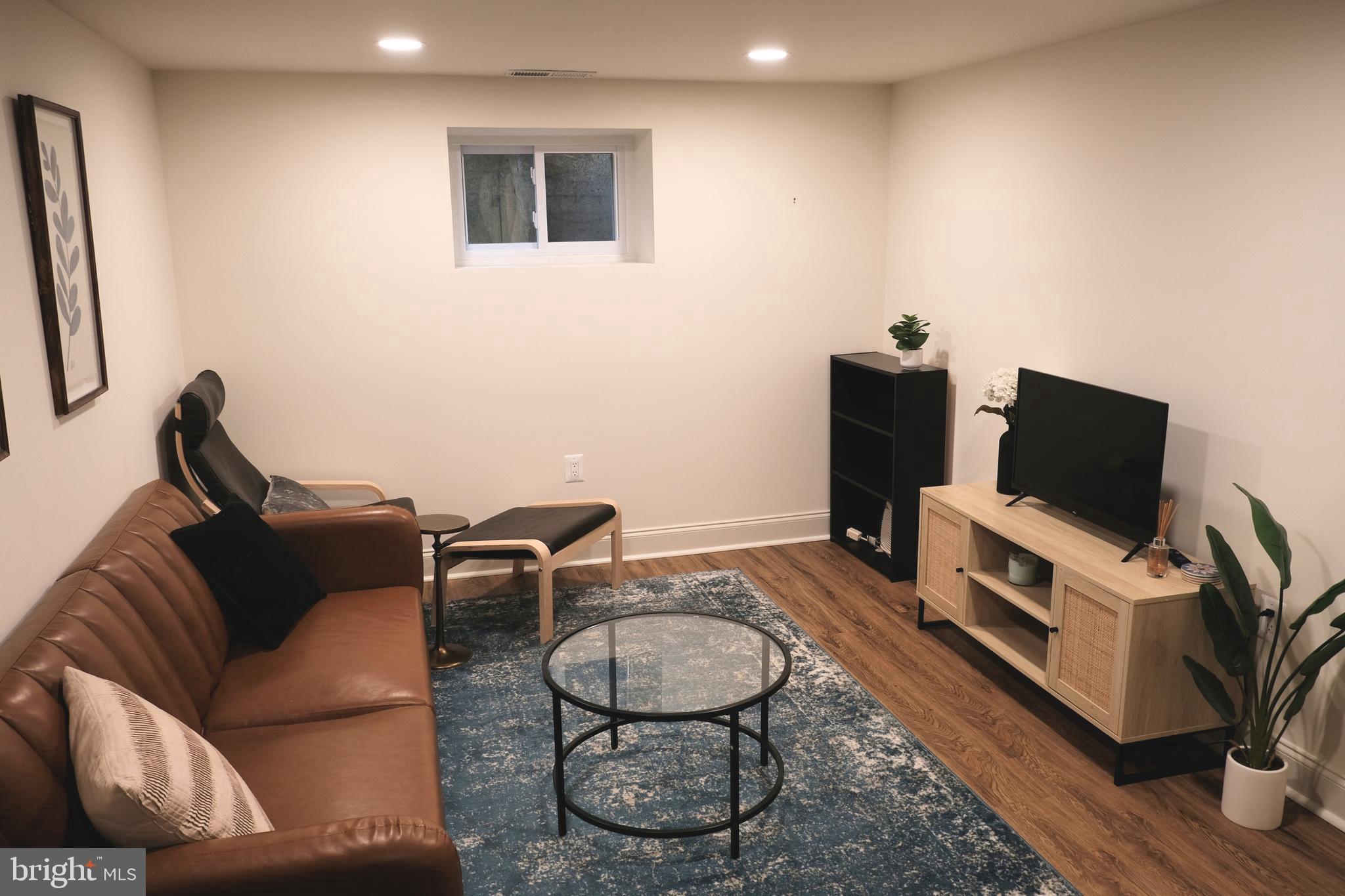 FAIRLINGTON MEADOWS - Residential