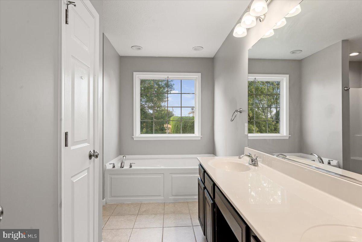 ELIZABETH STATION - Residential