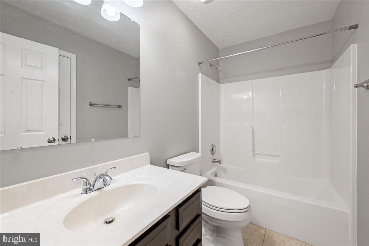 ELIZABETH STATION - Residential