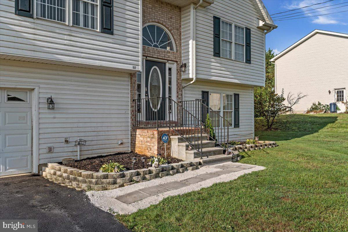 ELIZABETH STATION - Residential