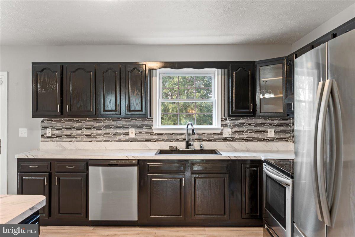 ELIZABETH STATION - Residential