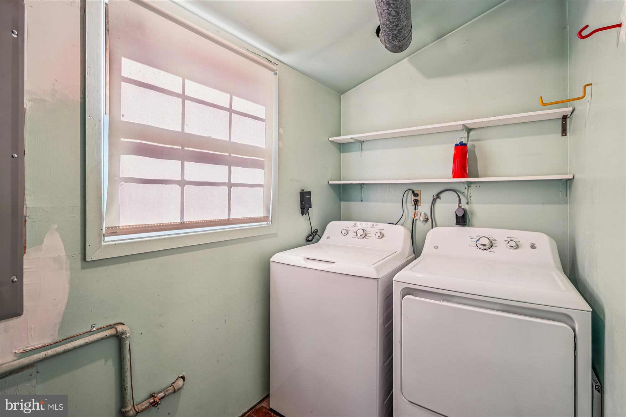 FOXHILL AT BELAIR - Residential Lease