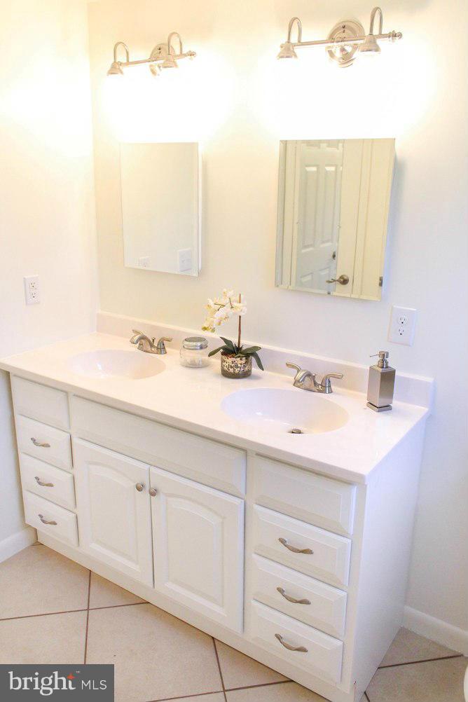 ST. GEORGE ISLAND - Residential