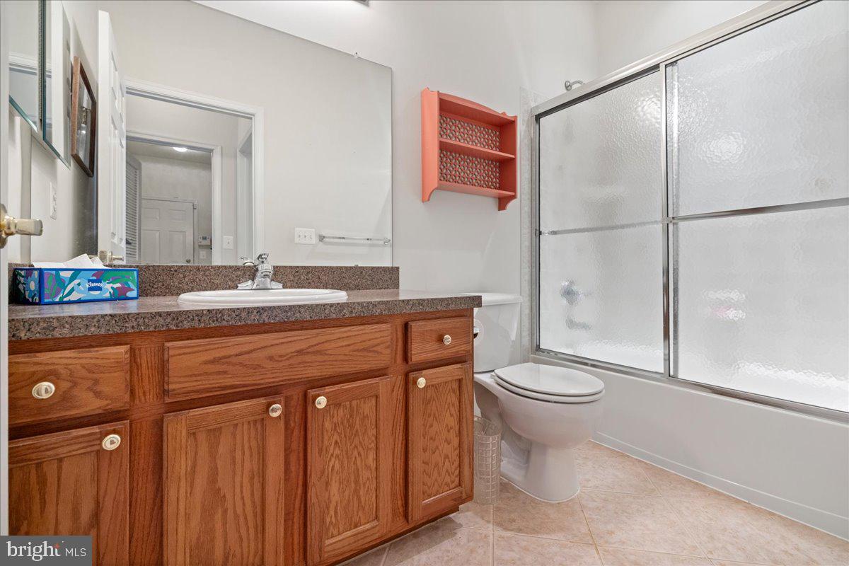 HERITAGE CR ESTS - Residential