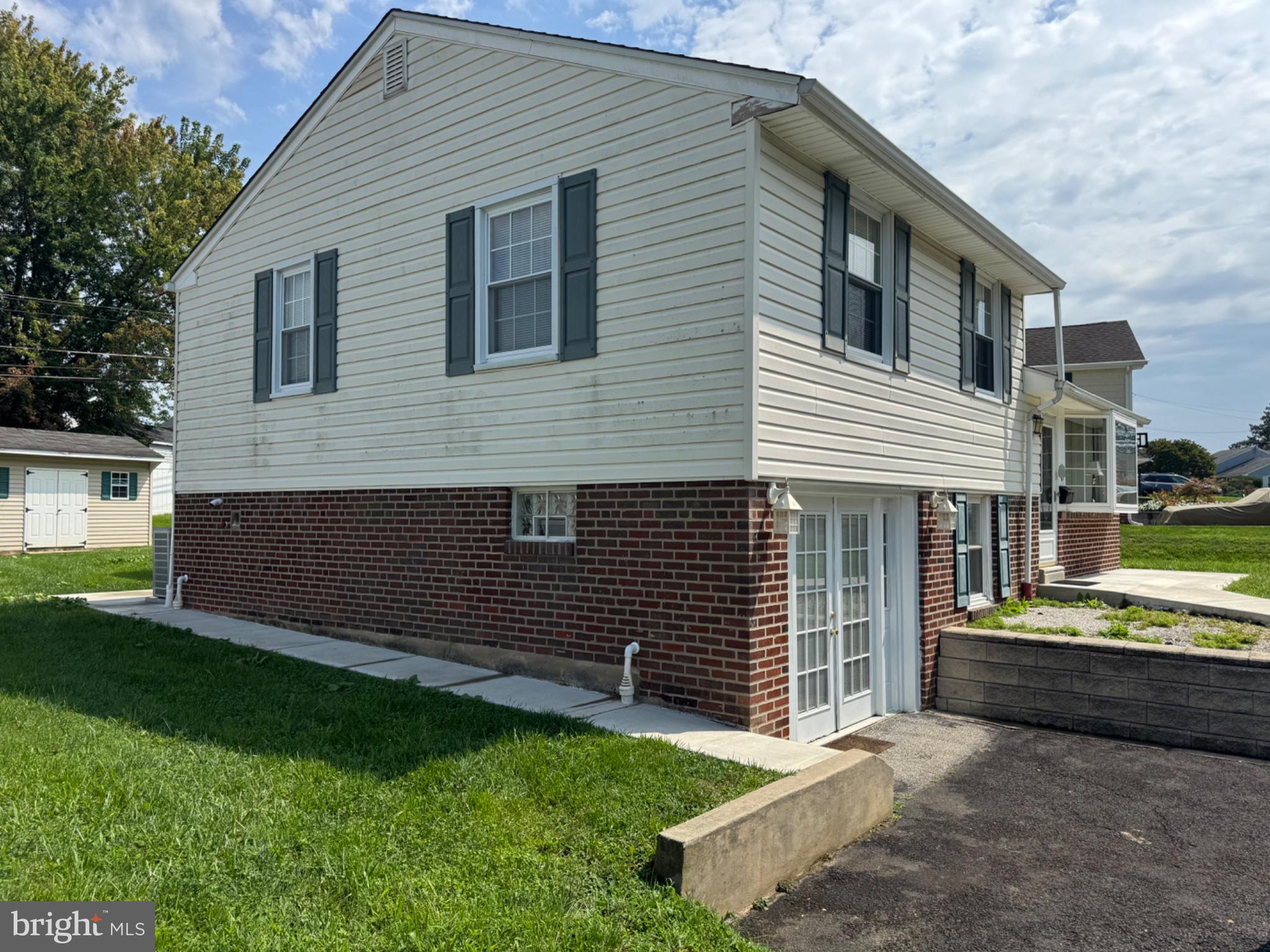 3805 ANDREA ROAD