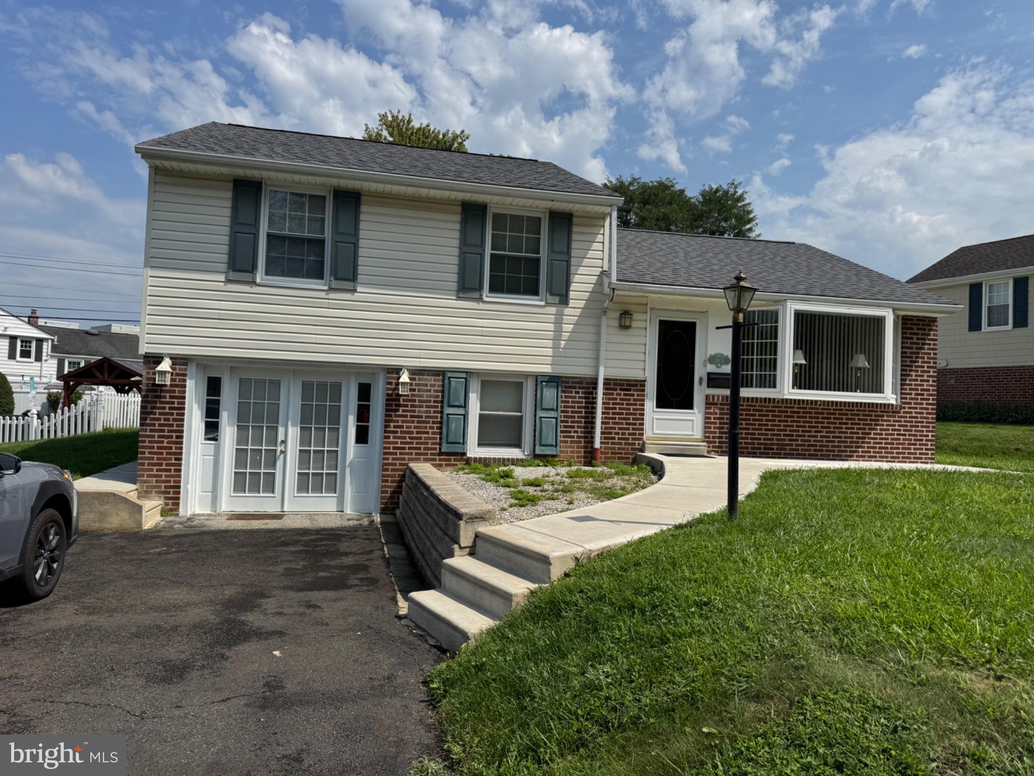 3805 ANDREA ROAD
