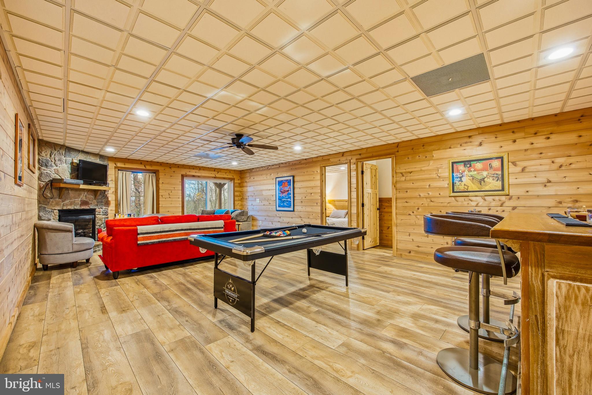 COOLFONT MOUNTAINSIDE - Residential