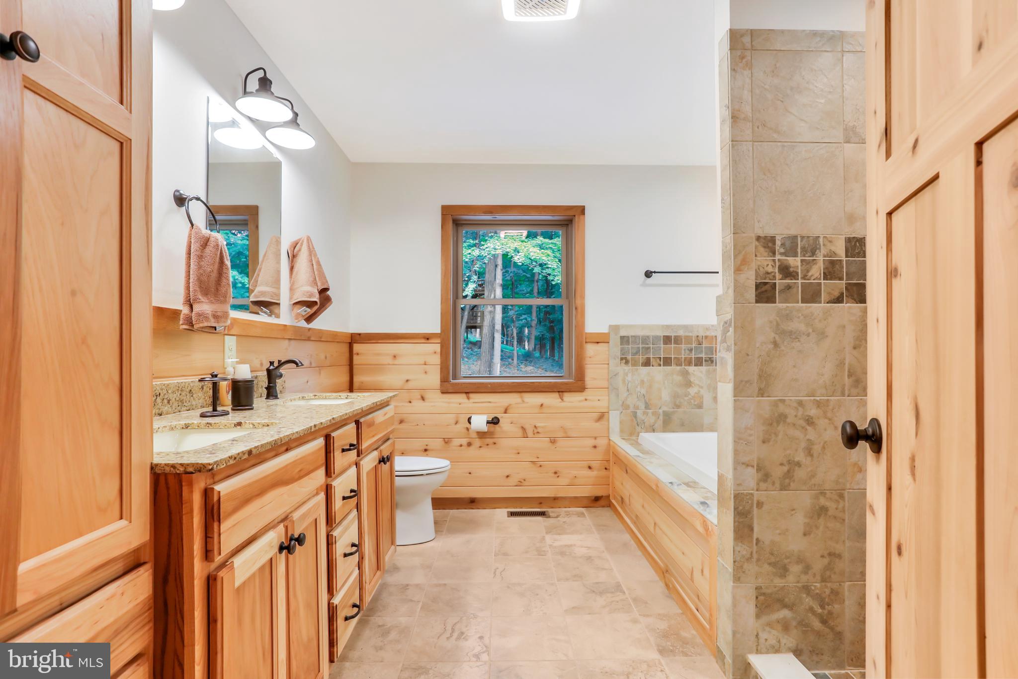 COOLFONT MOUNTAINSIDE - Residential