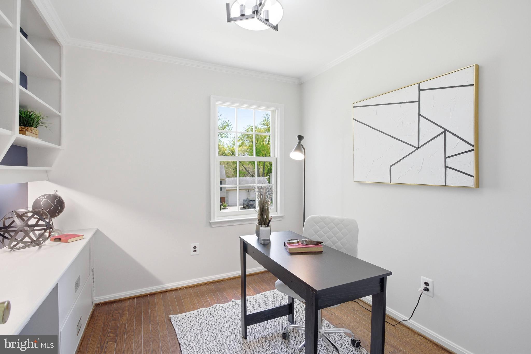 LAKE BRADDOCK - Residential