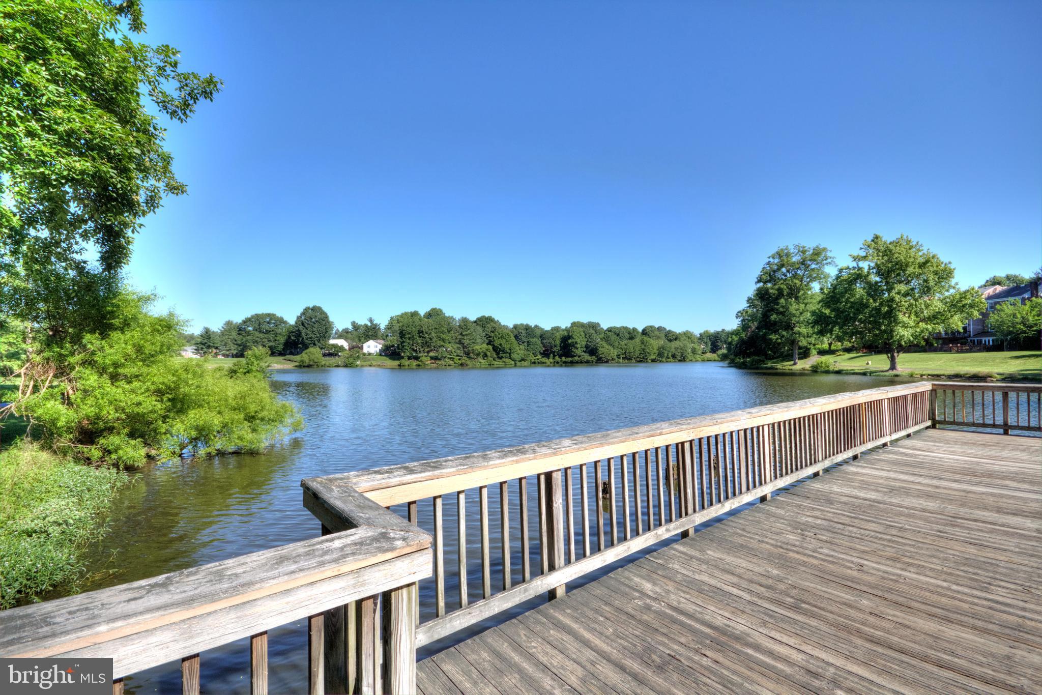 LAKE BRADDOCK - Residential