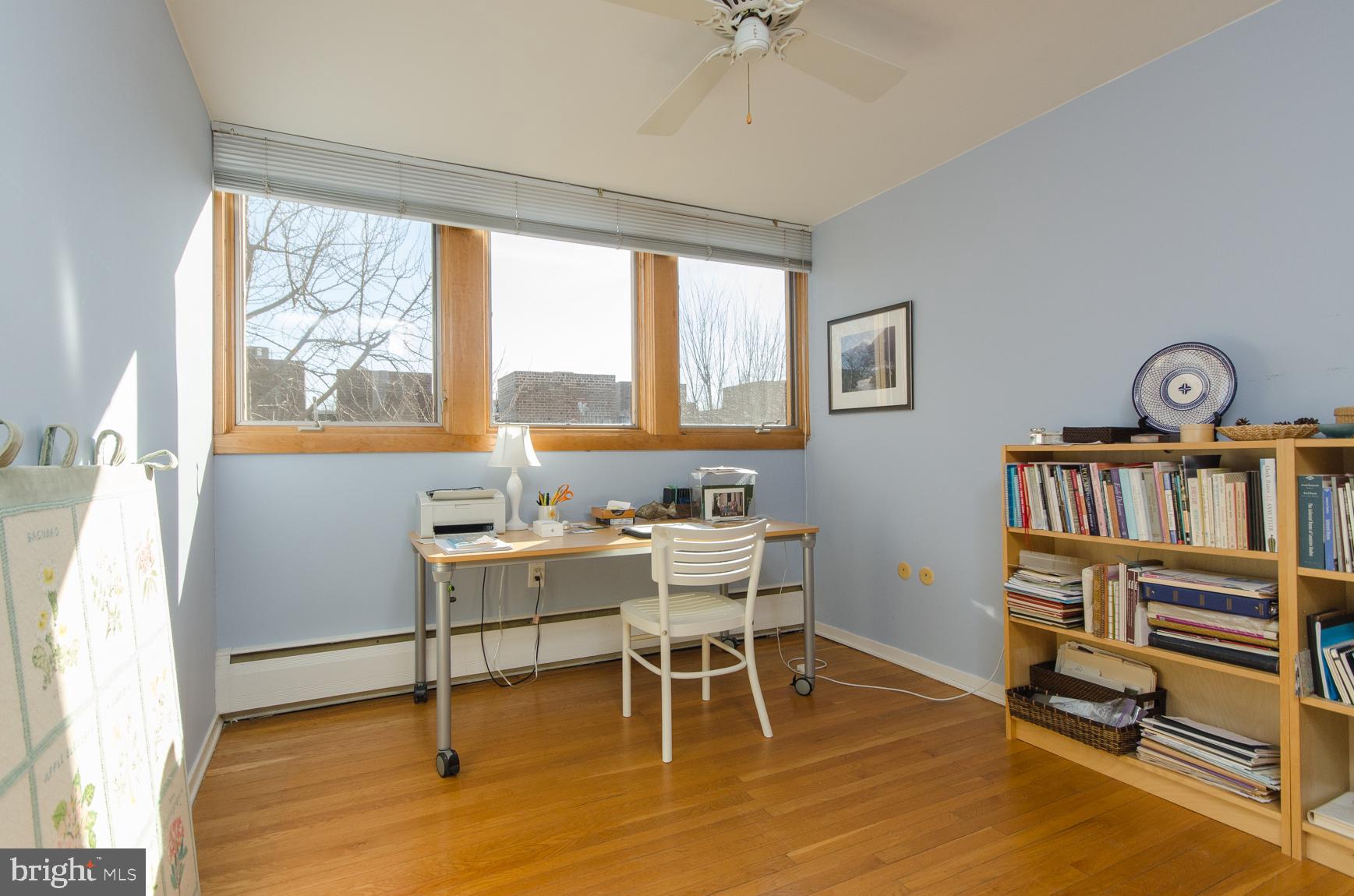 SOCIETY HILL - Residential