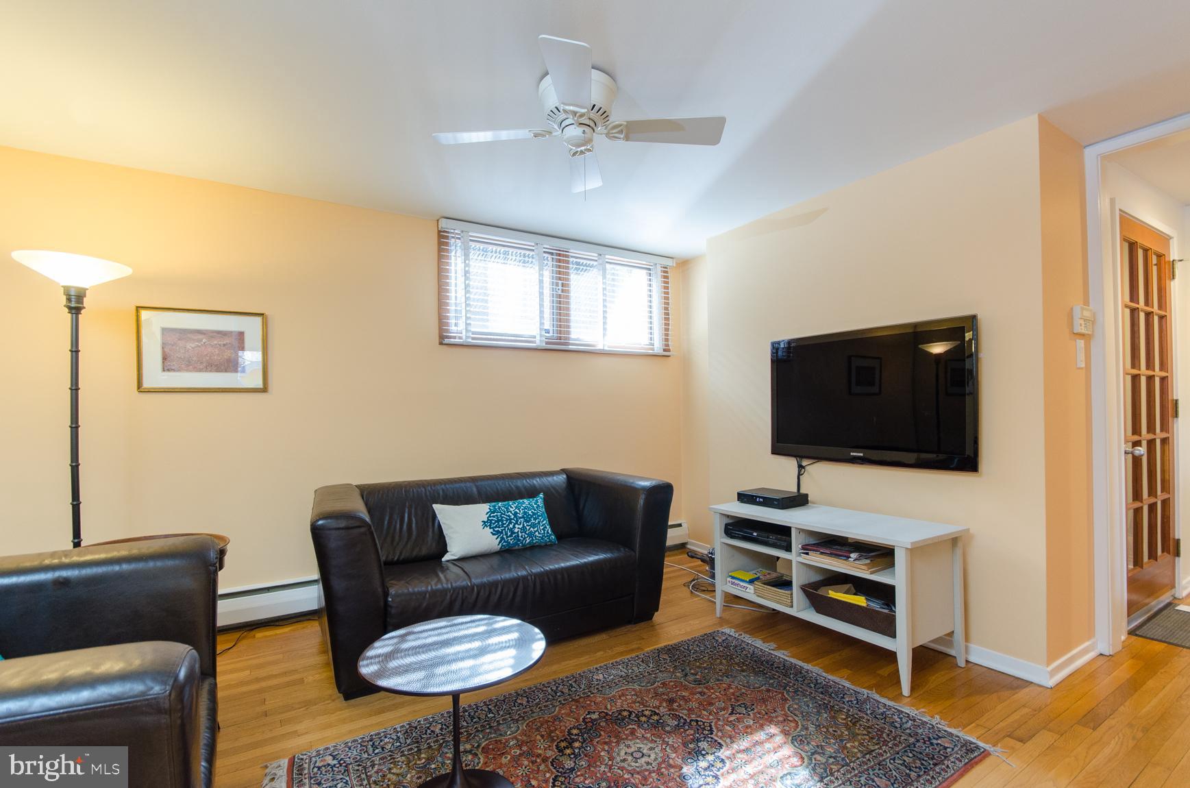 SOCIETY HILL - Residential