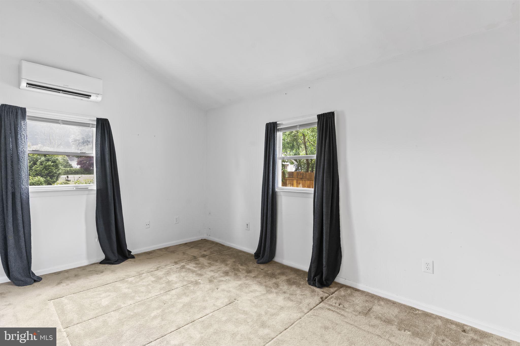 NORTH CHESAPEAKE BEACH - Residential