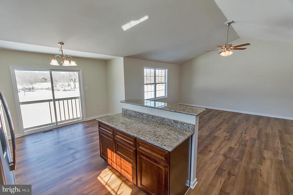 BUNKER HILL - Residential