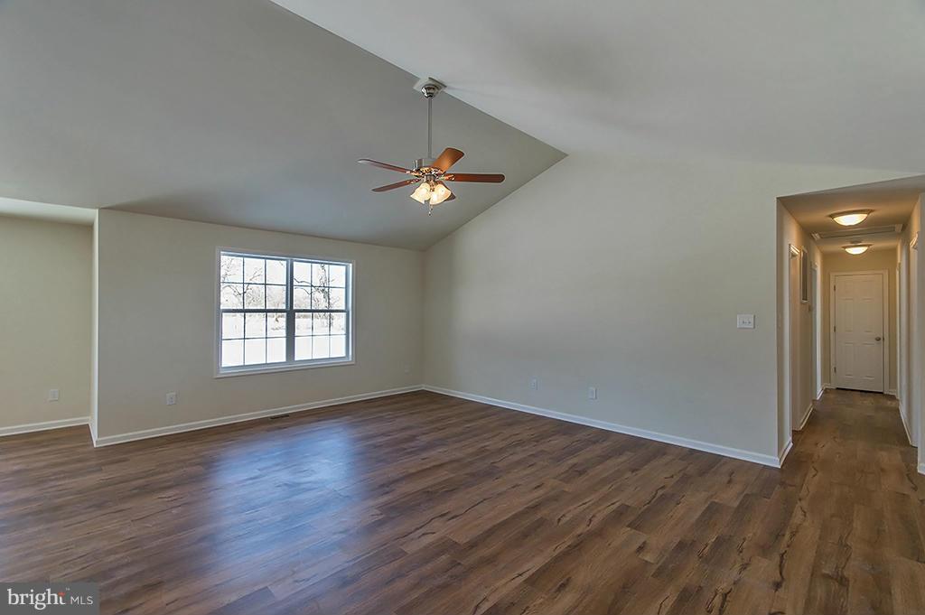 BUNKER HILL - Residential