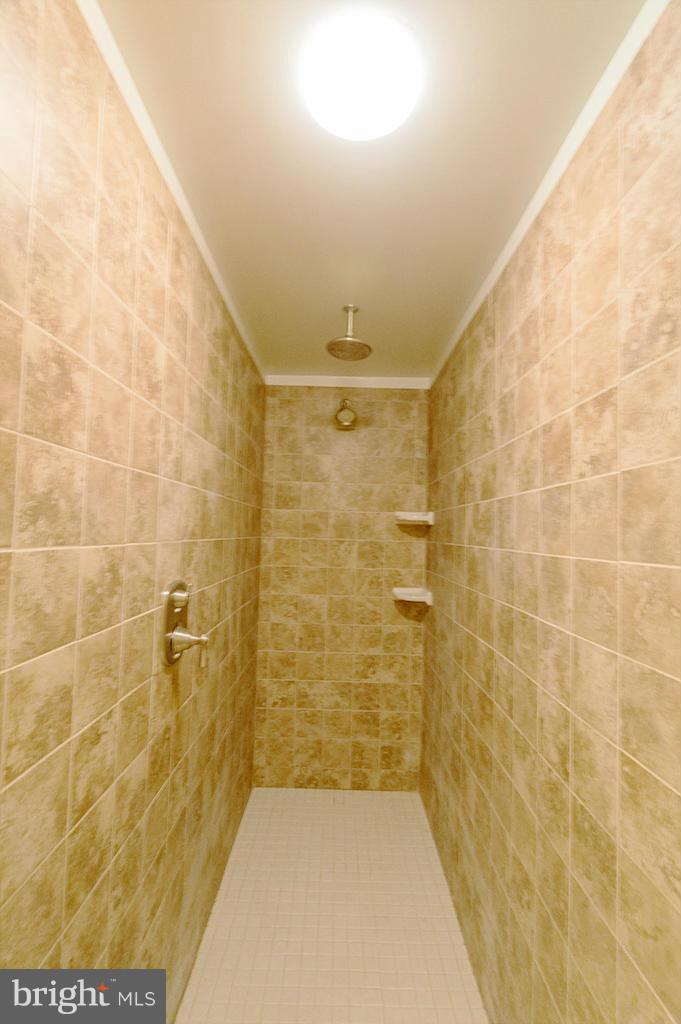 BUNKER HILL - Residential